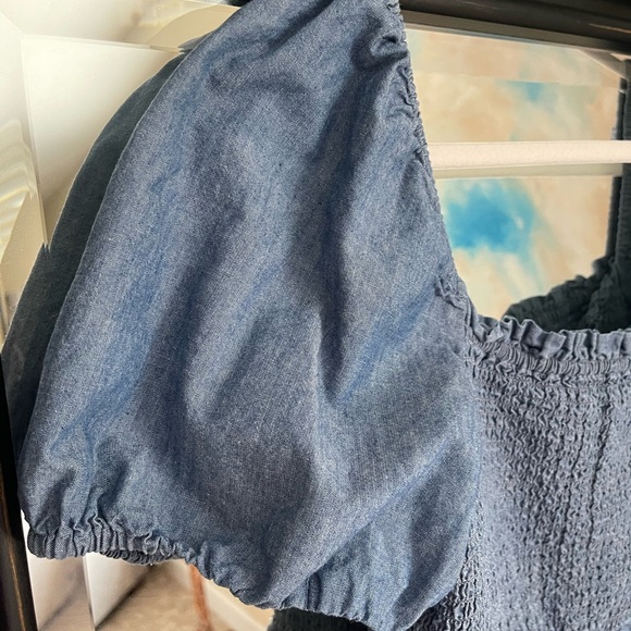 J. Crew Re-Imagined Cropped Denim Smocked Milk Maid Puff Sleeve‎ Top Size XL - Picture 2 of 8